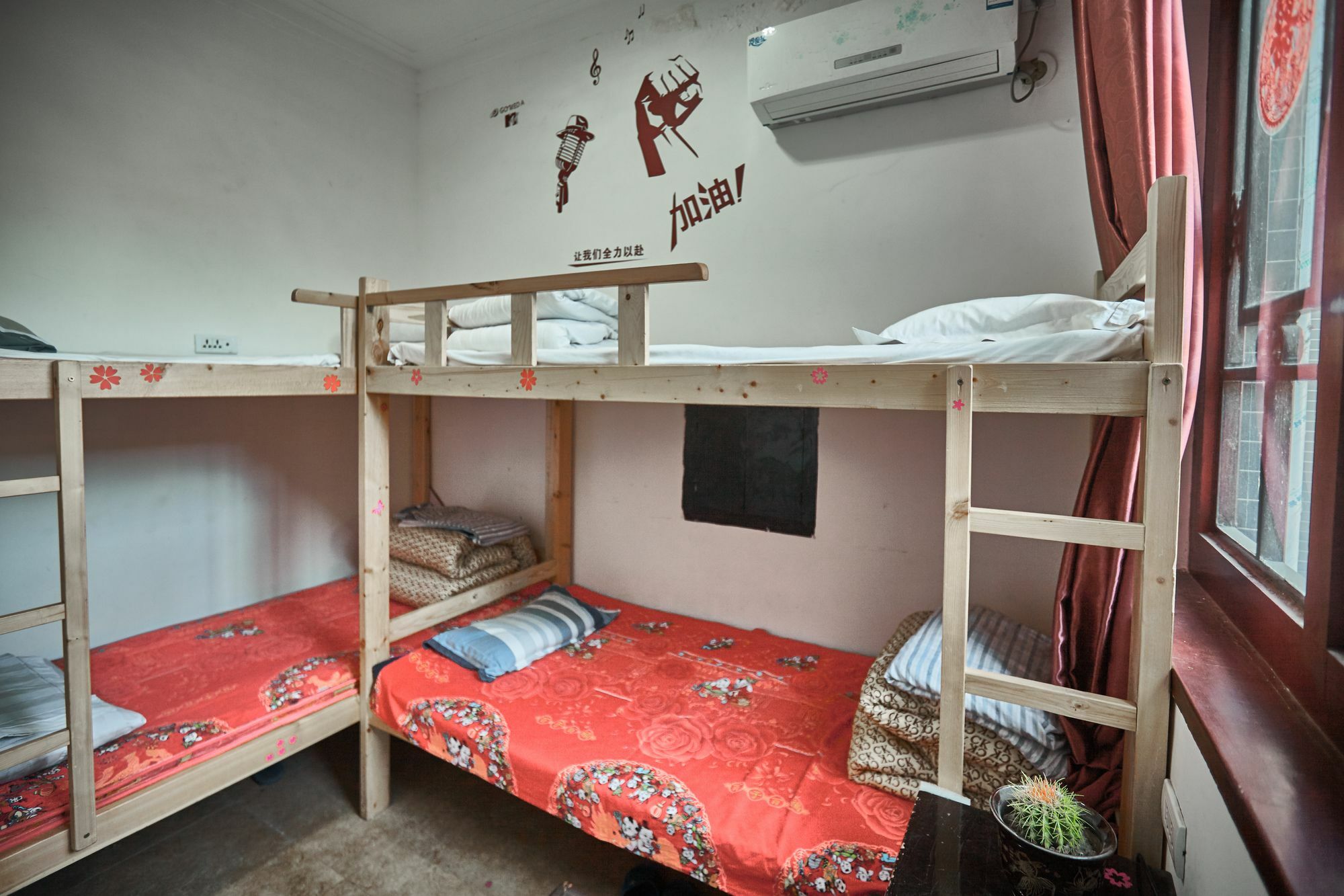 Pingyao Lefeng Youth Hostel - Ancient Town Dış mekan fotoğraf